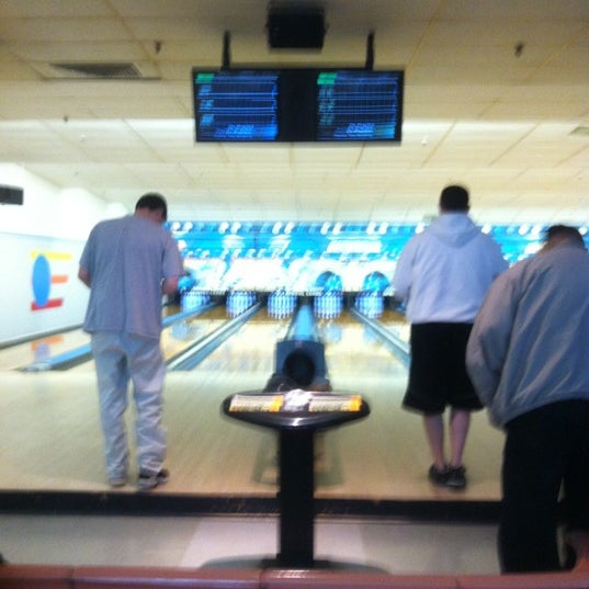 Sproul Lanes 10 tips from 487 visitors