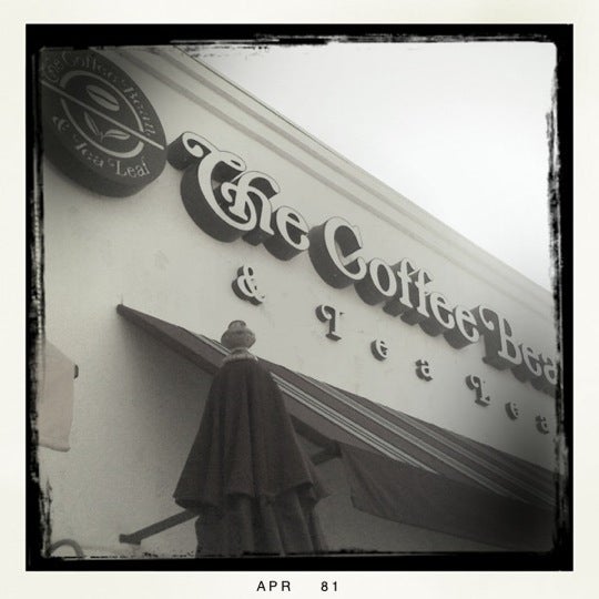 Photo taken at The Coffee Bean &amp; Tea Leaf by Chris A. on 5/1/2011
