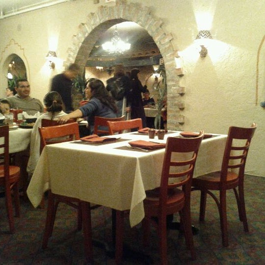 รูปภาพถ่ายที่ Pedro&#39;s Restaurant &amp; Cantina โดย Indrajit R. เมื่อ 10/8/2011