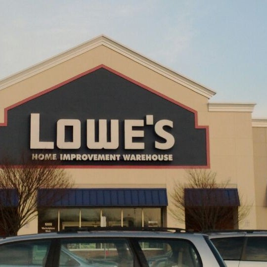 Lowe's Home Improvement Hardware Store in Hamilton