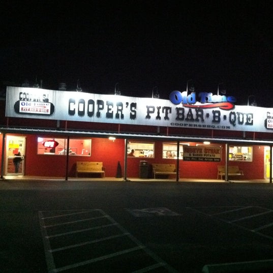 Photo taken at Cooper&#39;s Old Time Pit Bar-B-Que by Hector A. on 10/16/2011