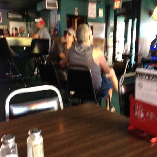 Photo taken at Patty&#39;s Pub by Lindy B. on 6/8/2012
