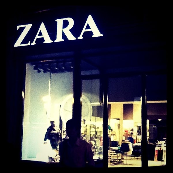 Zara Clothing Store in Washington