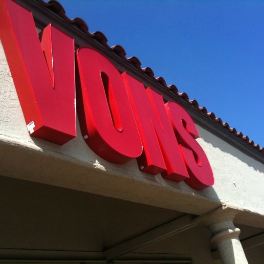 Vons Grocery Store In San Diego