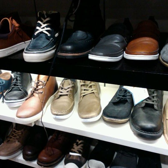 chinook centre shoe stores
