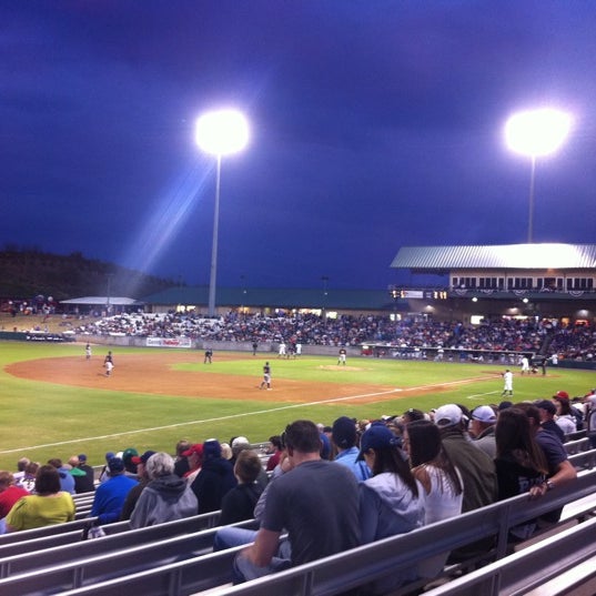 Smokies Stadium 40 tips from 2519 visitors