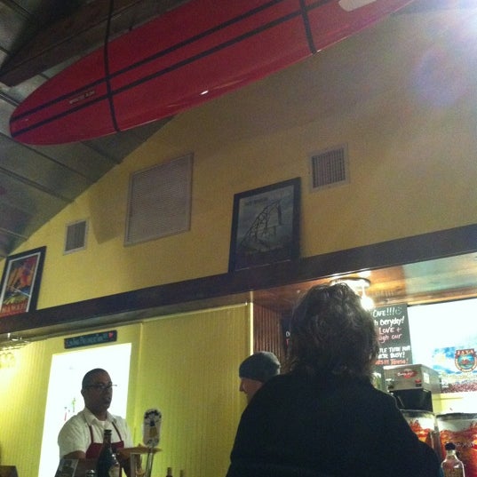 Das Foto wurde bei Ohana Cafe von Rochelle M. am 1/15/2011 aufgenommen