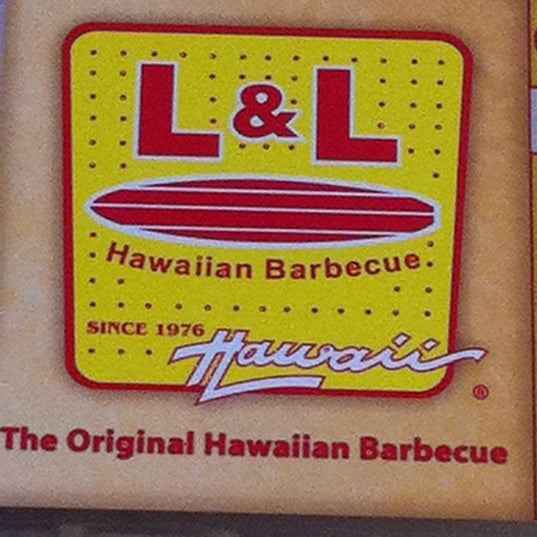 Photo taken at L&amp;L Hawaiian Barbecue by Reginald G. on 1/21/2012