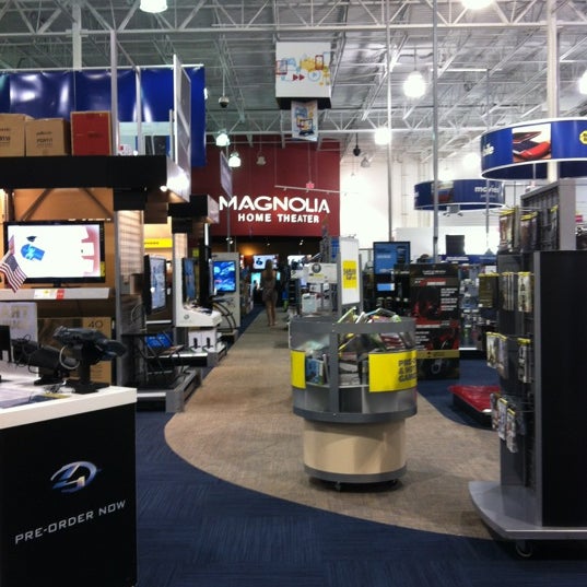 Best Buy Electronics Store In Wellington