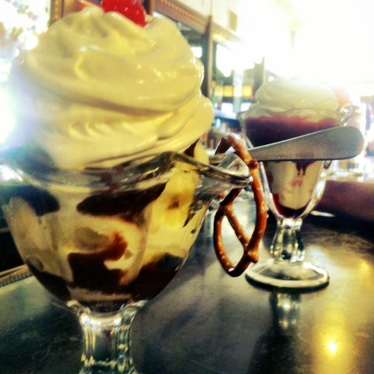 Photo taken at Klavon&#39;s Ice Cream Parlor by Katelyn P. on 3/30/2012