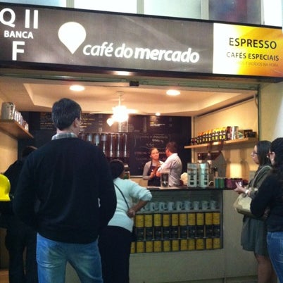 Photo taken at Café do Mercado by Helena C. on 8/31/2012