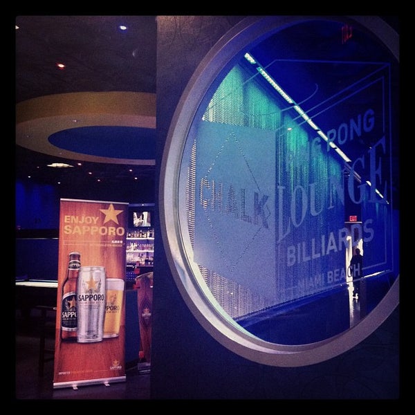 Foto diambil di Chalk Ping Pong &amp; Billiards Lounge oleh Fadia K. pada 7/18/2012