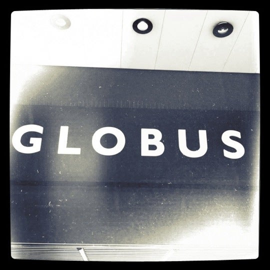รูปภาพถ่ายที่ Globus โดย Nicolas I. เมื่อ 7/20/2011