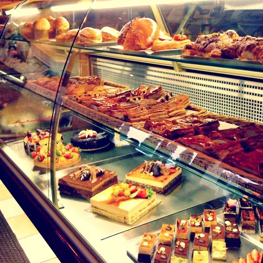 Boulangerie Pierre & Patisserie Bakery