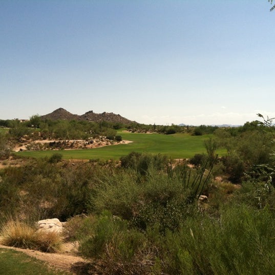 Снимок сделан в Boulders Golf Club пользователем Adam Z. 8/26/2012