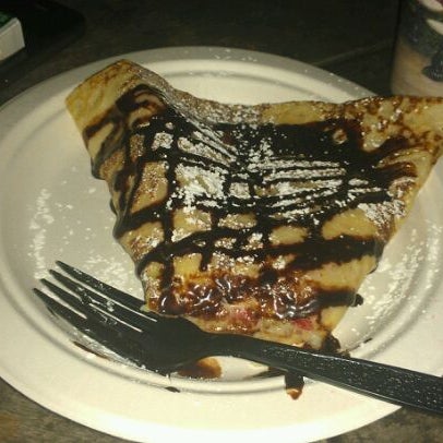 3/17/2012 tarihinde 🌻 Huyenie 🌻 T.ziyaretçi tarafından Coco Crepes, Waffles &amp; Coffee'de çekilen fotoğraf