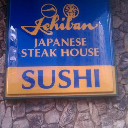 10/11/2011 tarihinde Toshie Y.ziyaretçi tarafından Ichiban Japanese Steakhouse &amp; Sushi'de çekilen fotoğraf