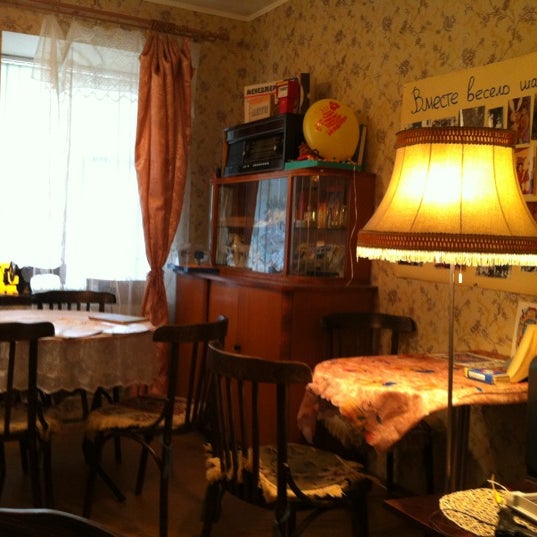 รูปภาพถ่ายที่ Кафе В-Месте โดย Vladimir M. เมื่อ 7/23/2012