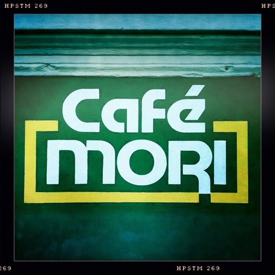 Foto tirada no(a) Café Mori por Sven A. em 1/29/2011