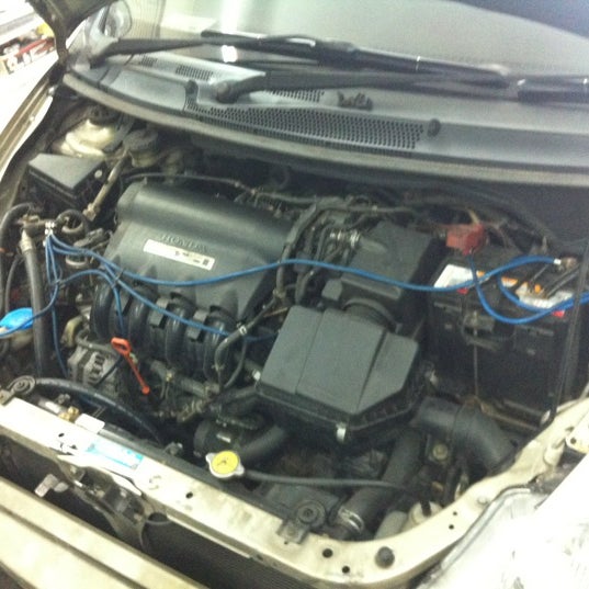 Hong Lee Motors Sdn Bhd - 2 tips from 23 visitors