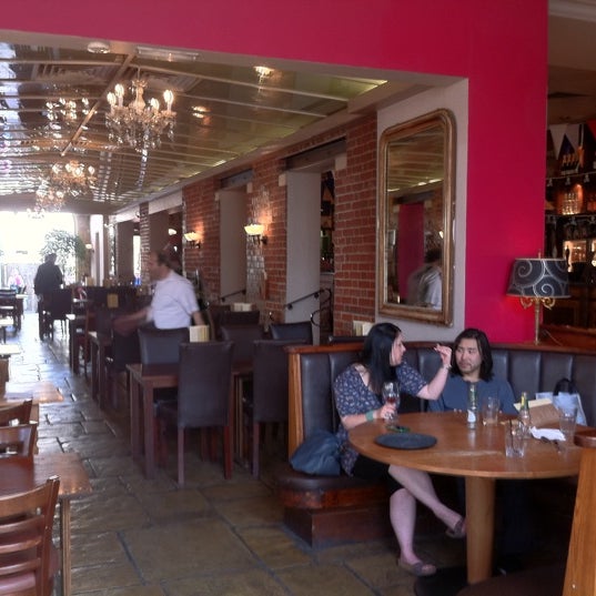 The Assembly Rooms (Wetherspoon) Pub in Epsom