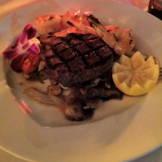Photo taken at Santa Fe Steakhouse by Glenn T. on 1/26/2012