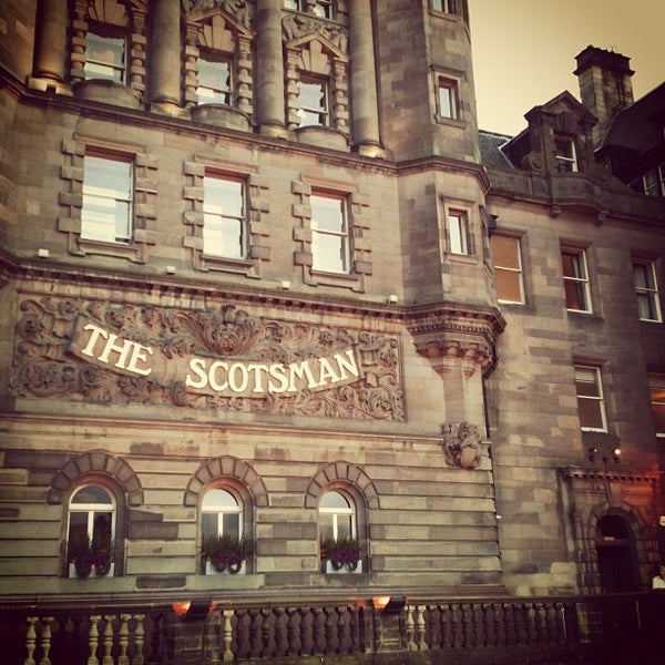 Снимок сделан в The Scotsman Hotel пользователем Rebiscoito 6/18/2012