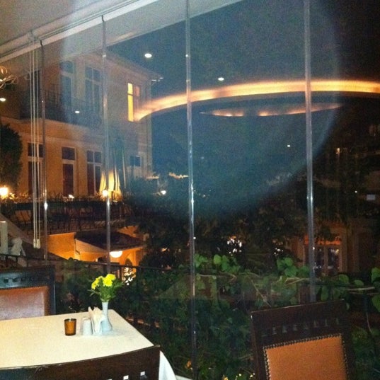 10/29/2011にOkan Y.がOttoman Hotel Imperial Istanbulで撮った写真