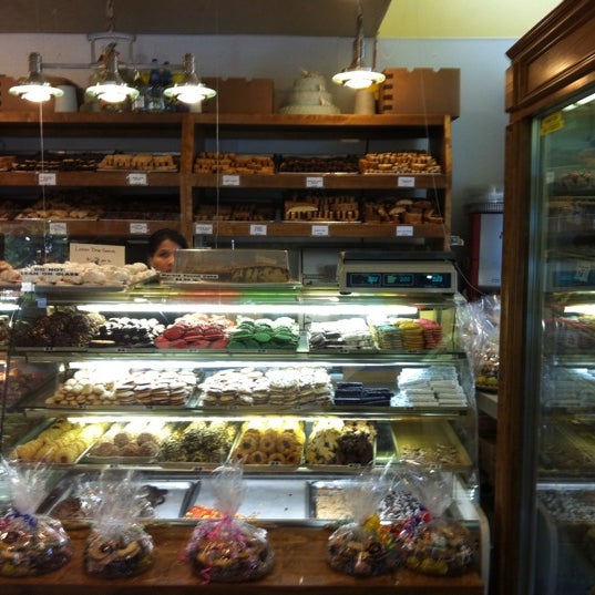 Randazzo Pastry Shop & Bakery 24 tips from 575 visitors