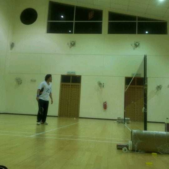 Badminton Court 18r4 14 Visitors