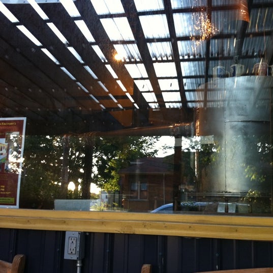 J&S Bean Factory Coffee Shop in Highland