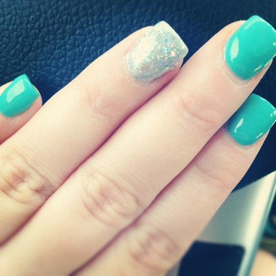 Crystal Nails Wind Gap, PA