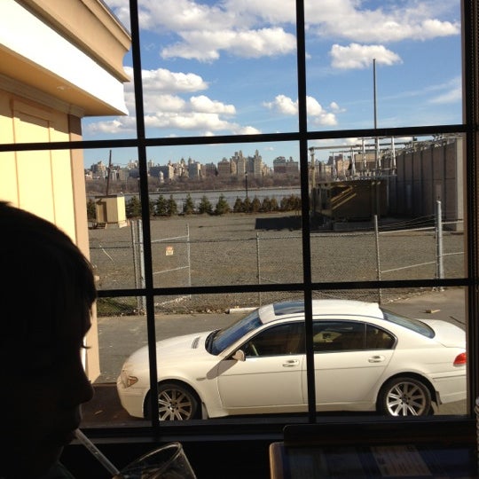 2/23/2012にAmy I.がRiver View Dinerで撮った写真