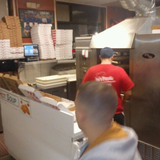 Photo taken at Joe&#39;s Pizza by Lorenzo C. on 3/3/2012