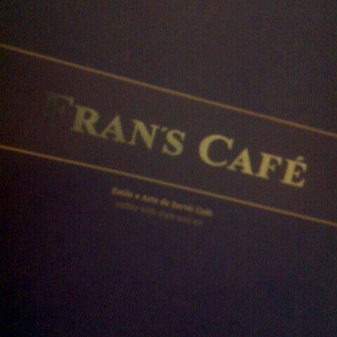 Foto tirada no(a) Fran&#39;s Café por Georgios K. em 8/1/2012
