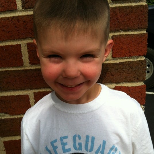 Damascus Barber Shop Cosmetics Store