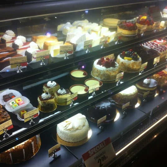 The Fresh Market Grocery Store In Baltimore