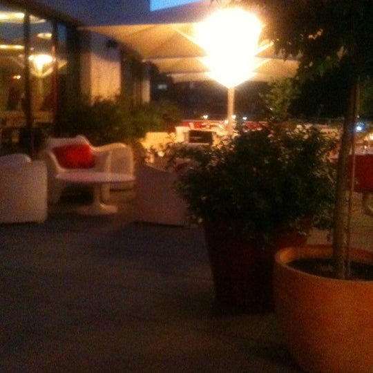 6/7/2012 tarihinde Rene L.ziyaretçi tarafından Sant Cugat Hotel &amp; Restaurant'de çekilen fotoğraf