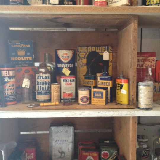 Kutztown Storage Dandk Organizer