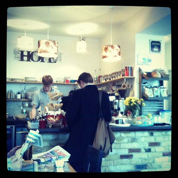 2/12/2012 tarihinde Vita P.ziyaretçi tarafından Good Hope Cafe'de çekilen fotoğraf
