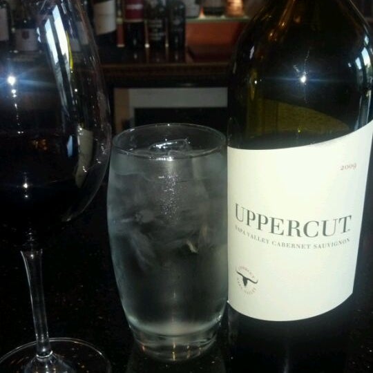 Foto diambil di Bouquet Restaurant &amp; Wine Bar oleh Jeff G. pada 3/23/2012
