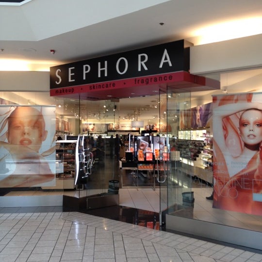 SEPHORA MidCity West 8500 Beverly Blvd.