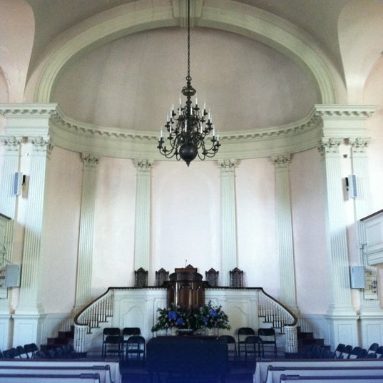 5/17/2012 tarihinde Mikeyziyaretçi tarafından All Souls Church Unitarian'de çekilen fotoğraf