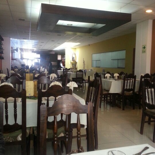 Photo taken at La Casona Restaurant by Walter R. on 9/12/2012