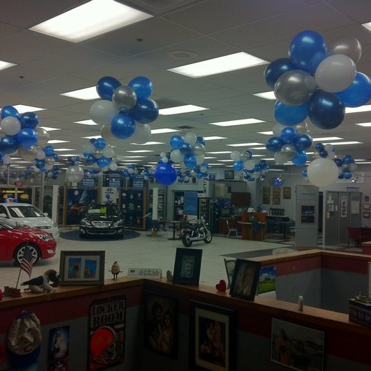 Photo taken at Glenbrook Hyundai - Happy Car Store by Mark M. on 2/11/2012