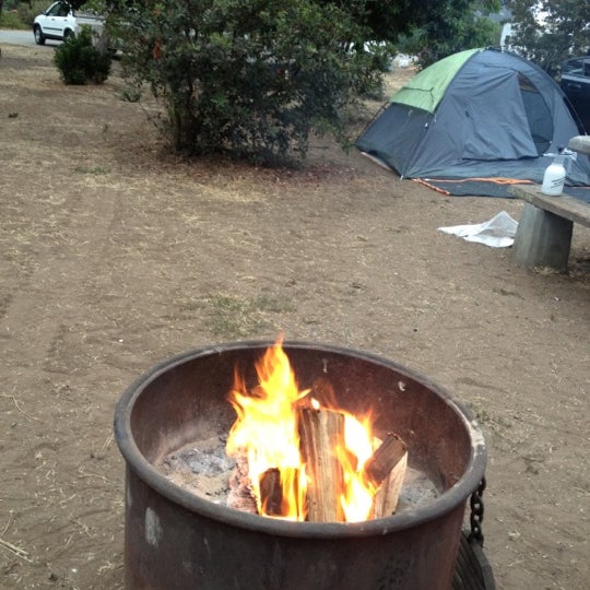 Foto diambil di Morro Bay State Park Campground oleh Sharon M. pada 8/17/.....