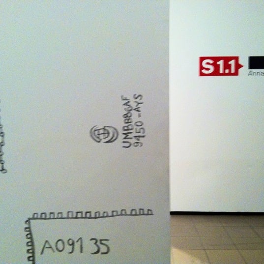 3/30/2012にMADCがMuseo de Arte y Diseño Contemporáneoで撮った写真