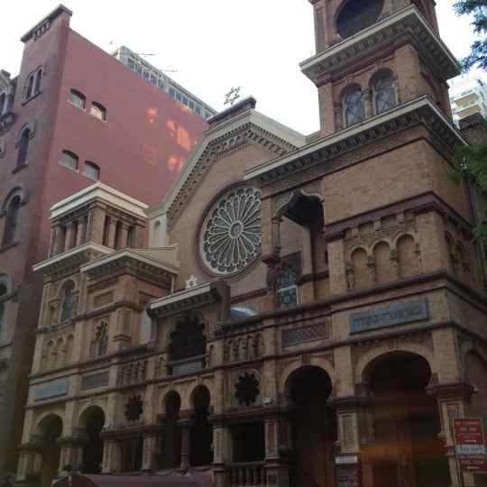 azi schwartz leaving park east synagogue azi schwartz leaving park east synagogue