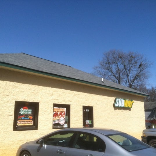 Subway 2 tips from 24 visitors