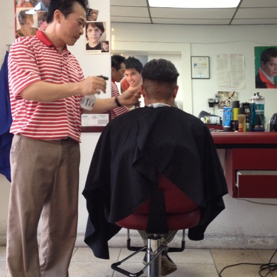 Young Hair Salon - Salon / Barbershop